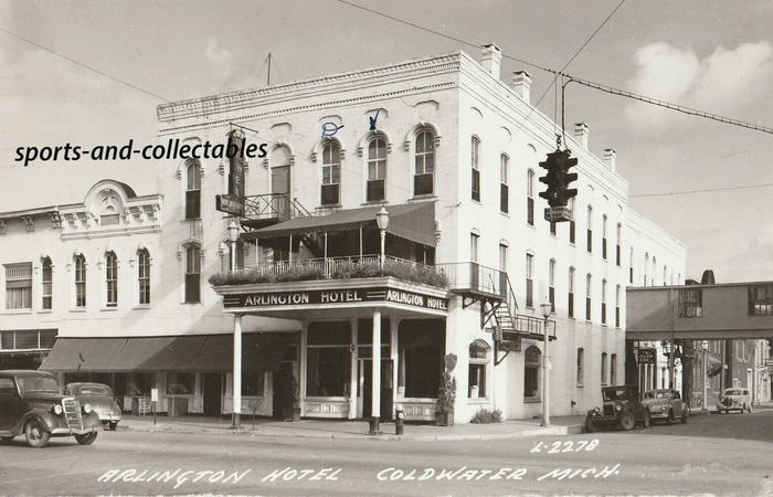 Stukeys Inn (Arlington Hotel) - Old Image Of Arlington Hotel (newer photo)